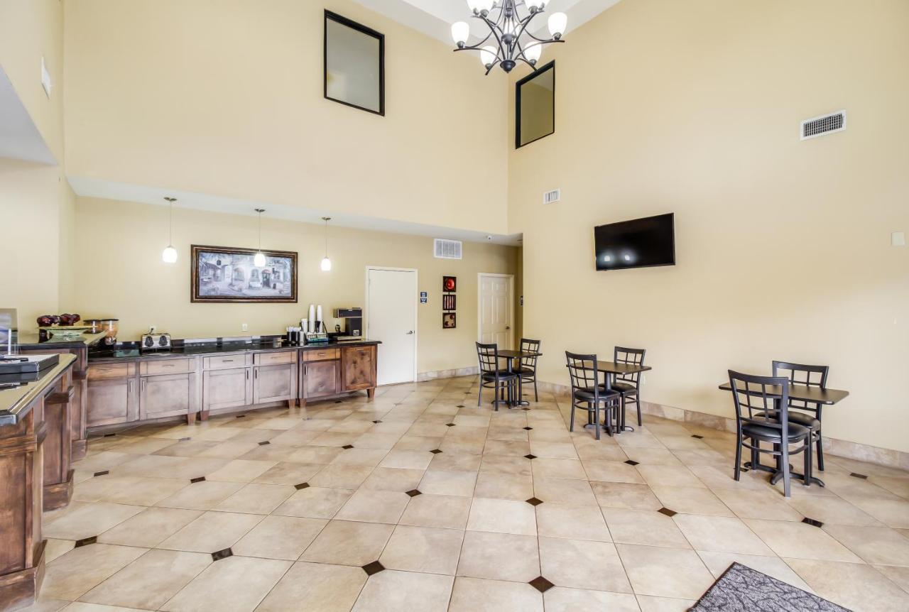 Americas Best Value Inn & Suites Tomball Exterior foto