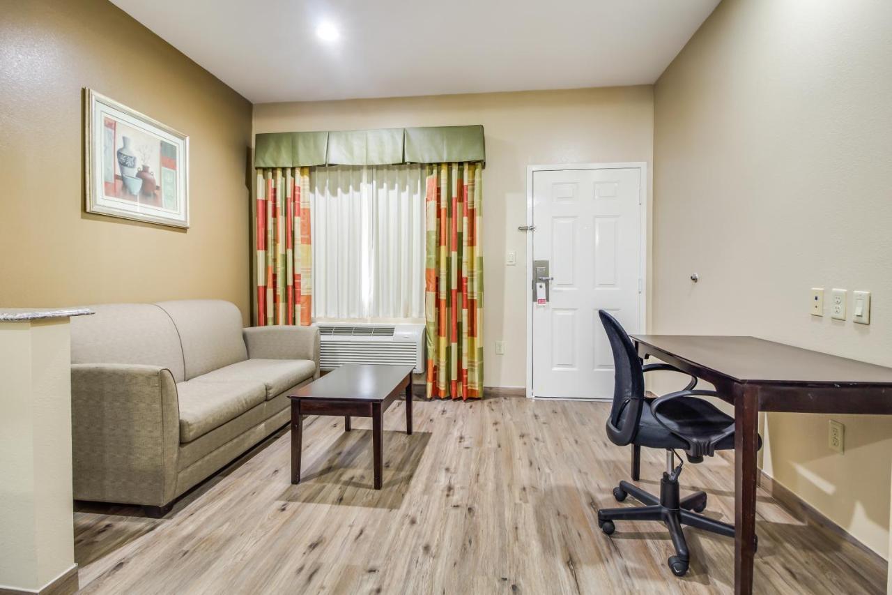 Americas Best Value Inn & Suites Tomball Exterior foto