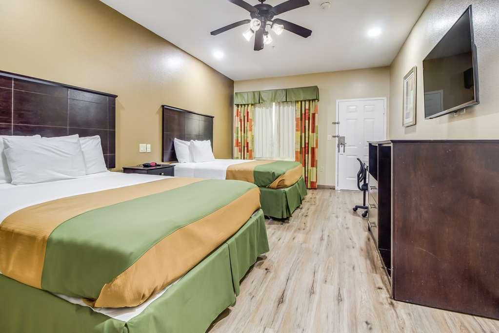 Americas Best Value Inn & Suites Tomball Quarto foto